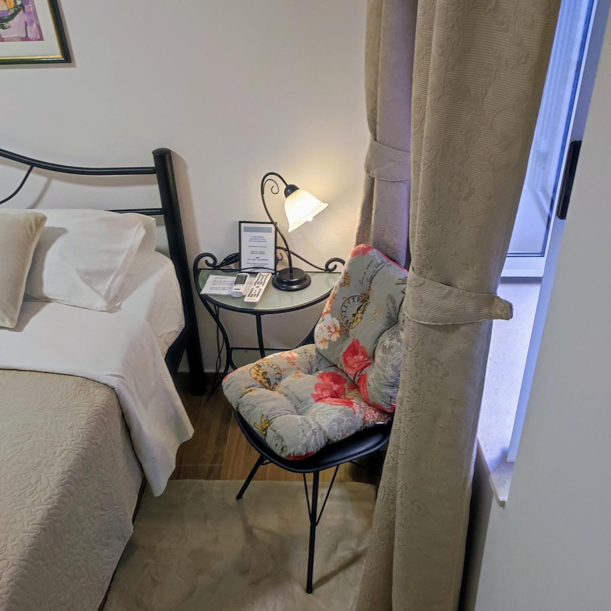 Katarina Old Town Doublebed Room Дубровник Екстериор снимка